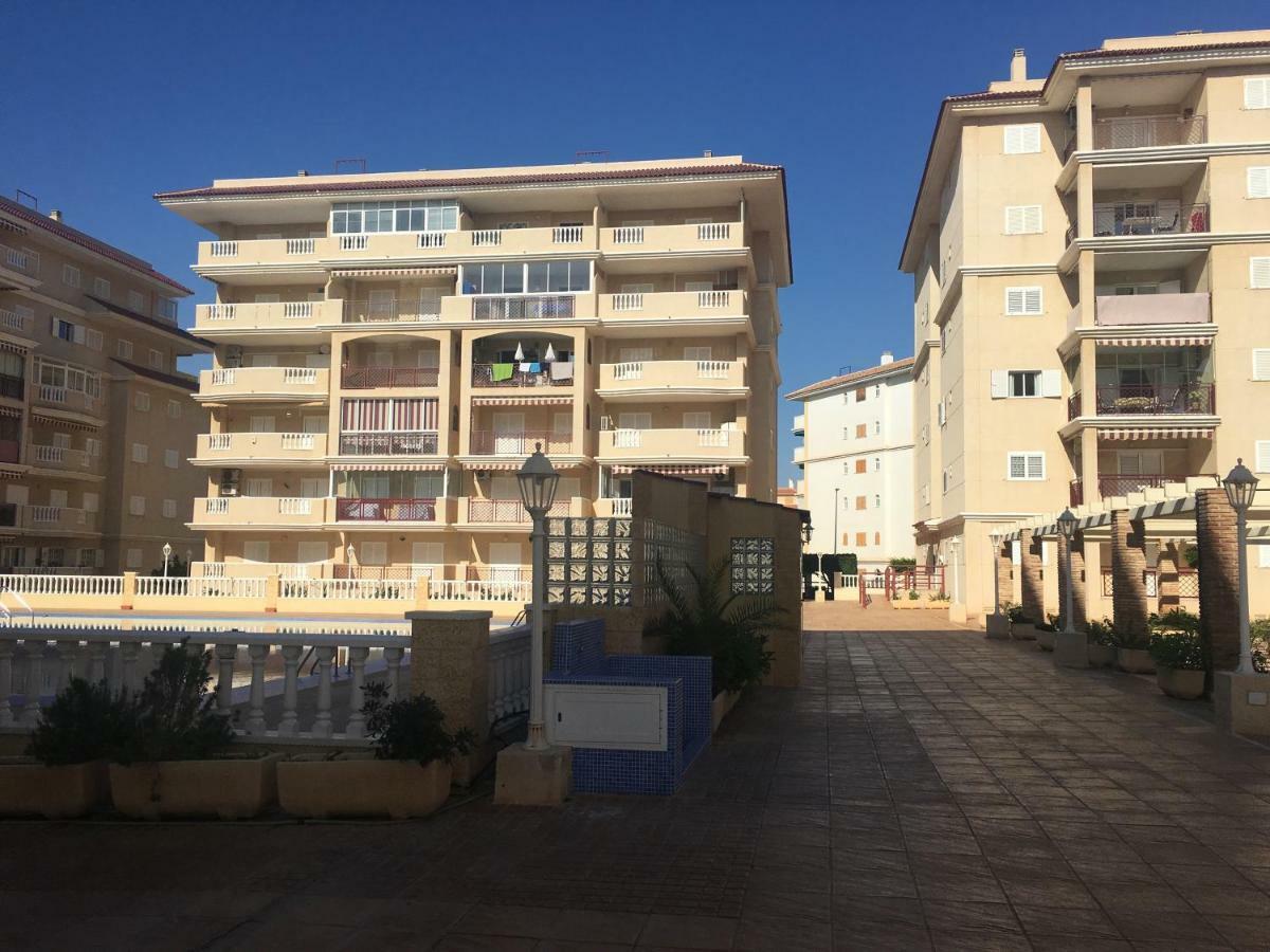 Sea View Apartament La Mata  Buitenkant foto
